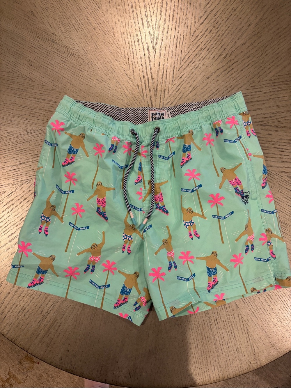 Party Pants Beer Run Sloth Swim Trunks Mens Medium Fun Novelty Beach Shorts